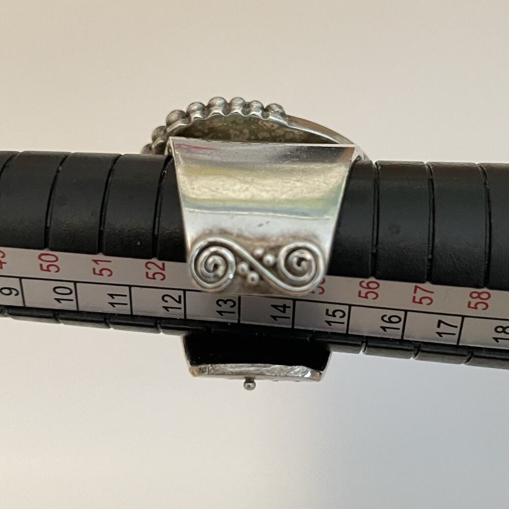 Sajen Sterling Silver Mother Of Pearl Ring - Picture 8 of 12